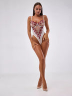 Priya body en dentelle brodée à armatures